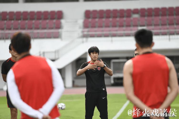 徐正源续约突生变数，谈判陷僵局，成都蓉城拟定预案，救火人选曝光